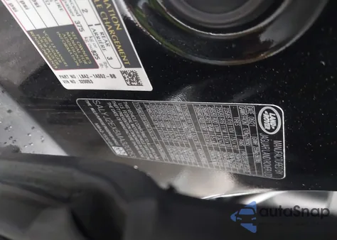 2021 Land Rover Range Rover Velar P250 S z USA, uszkodzony, nr VIN SALYJ2EX5MA320053